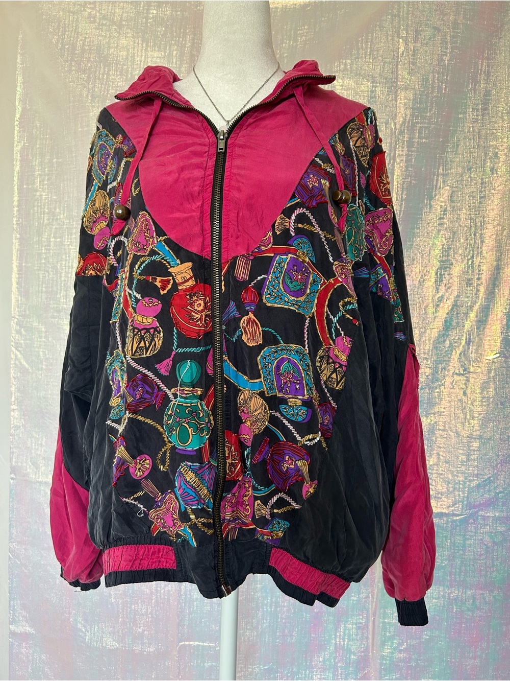 *Flawed* Vintage Bocoo Pink & Black Embroidered Perfume Windbreaker. Size M.